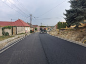 Parkovanie automobilov na hlavnej ceste
